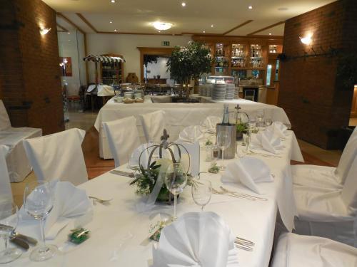 Wald-caf� Hotel-restaurant
