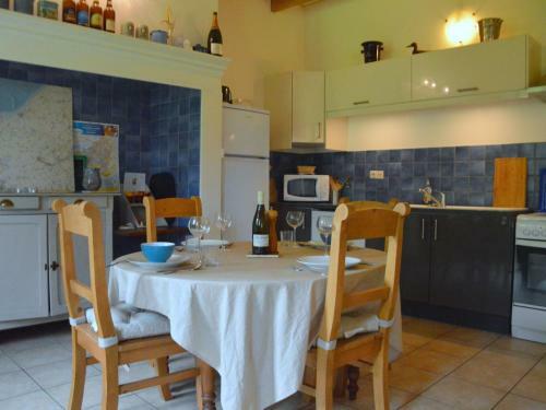 Lodge Holiday Home Londefort Wierreeffroy