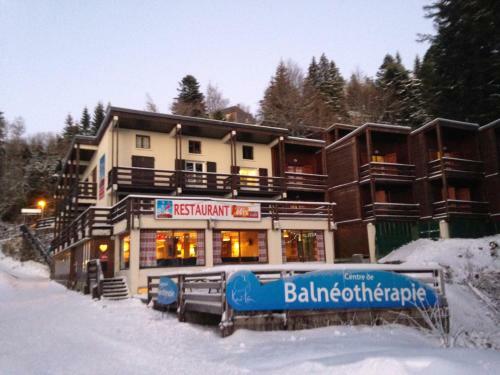 Hotel Le Rocher Du Cerf
