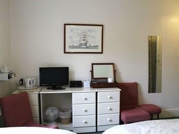 Hostal Elerkey Guest House