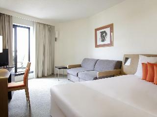 Hotel Novotel Paris Rueil Malmaison