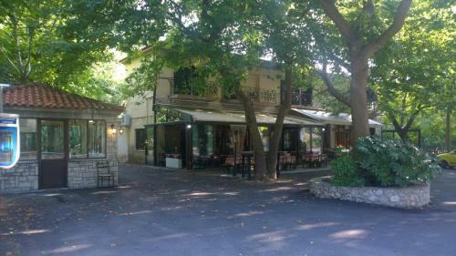 Hotel Hani Zemenou