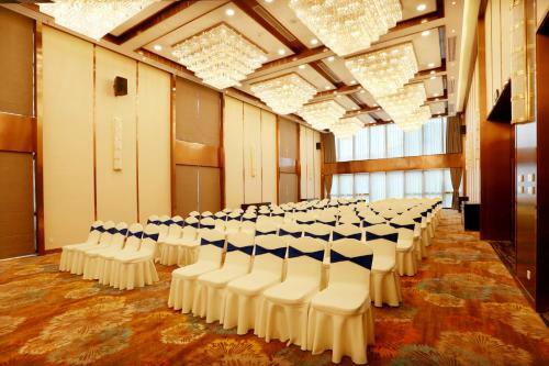 Benjoy Hotel (jinqiao Branch)