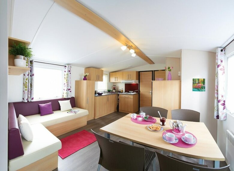 Camping De La Cazine