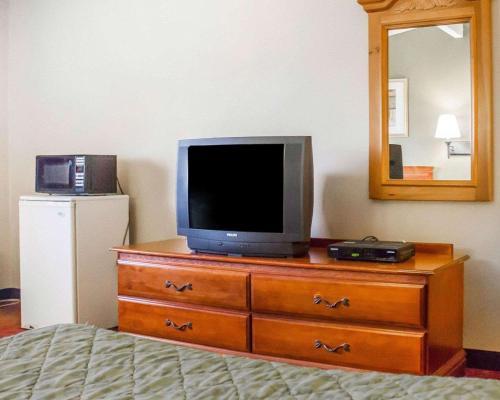 Hotel Rodeway Inn Huntington