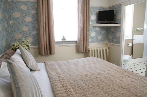 Hostal Newton House