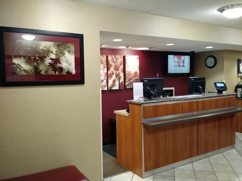 Hotel Red Roof Inn Utica