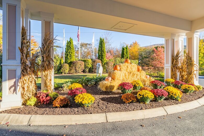 Hotel Vacation Village In The Berkshires