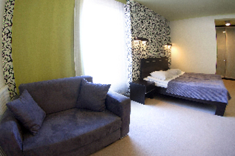 Hotton Hotel