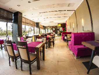 Hotton Hotel