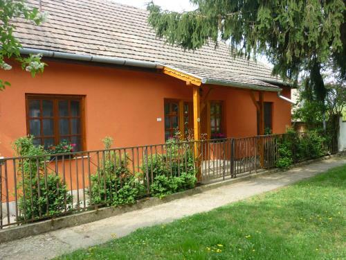 Hostal Vadreg�ny Vend�gh�z