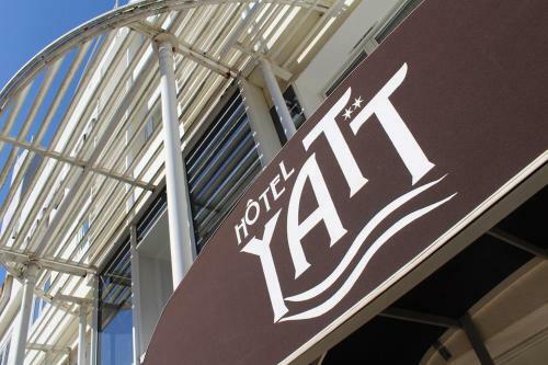 Yatt Hotel