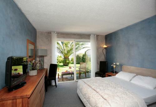 Hotel H�tel Pineto