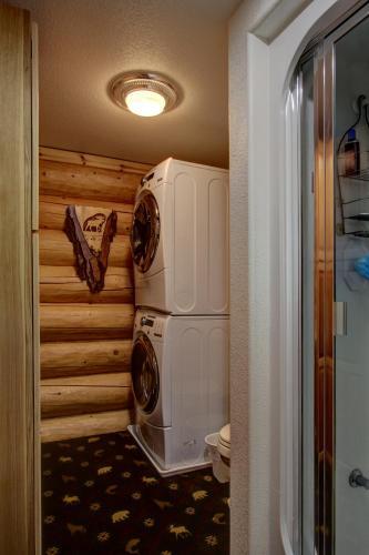 Salmon Catcher Lodge