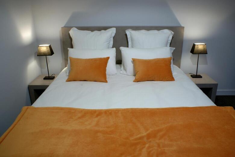 Qualys Hotel Lagrange