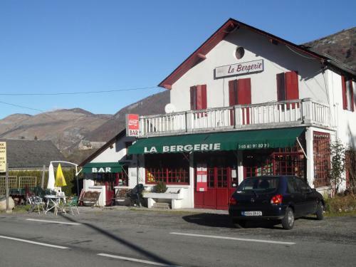 Hostal Auberge La Bergerie