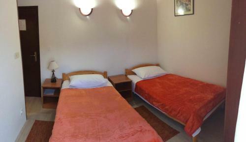 Hostal Guesthouse Budima