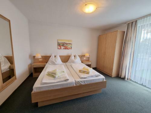 Hostal Schlosspension Landskron