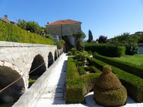 Bed & Breakfast Ch�teau Du Grand Jardin