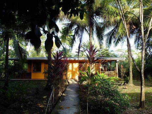 Lodge Cabinas Caribe Luna