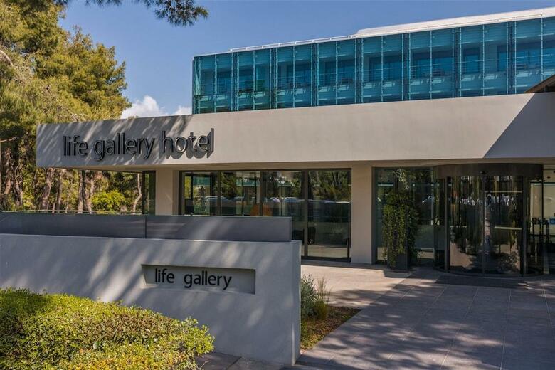 Hotel Life Gallery