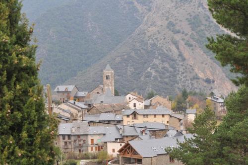 Agroturismo Casa Rural La Comella