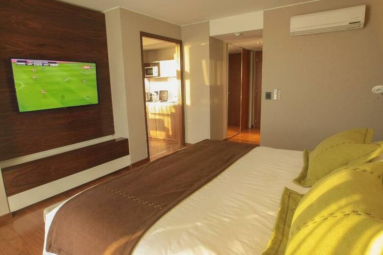 Yrigoyen 111 Hotel