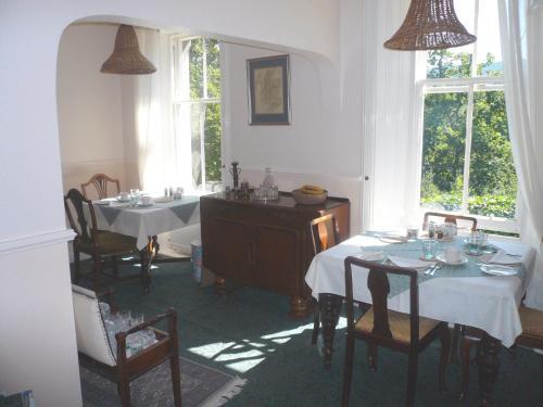 Bed & Breakfast Woodburn House