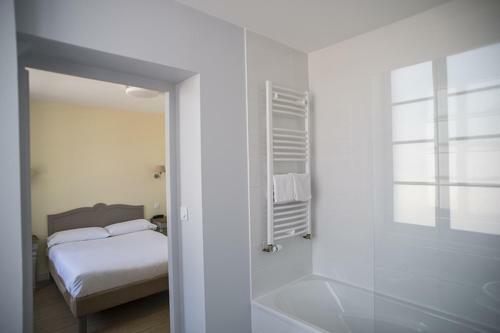 Hotel H�tel Restaurant Relais Du Loir