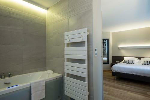 Hotel Auberge De Clochemerle