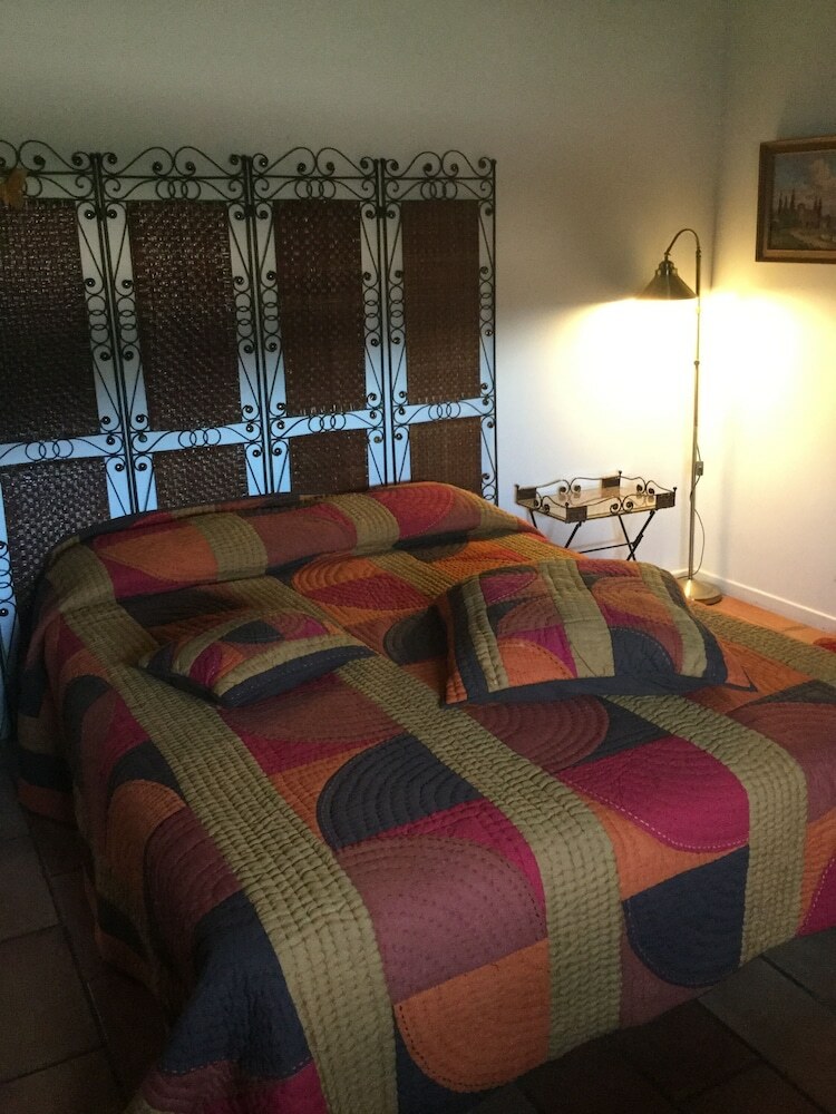 Bed & Breakfast Les Jardins Du Rebaut