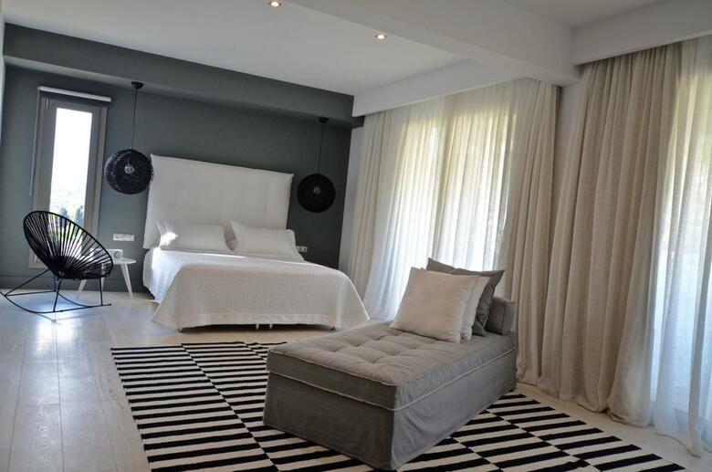 Hotel Ino