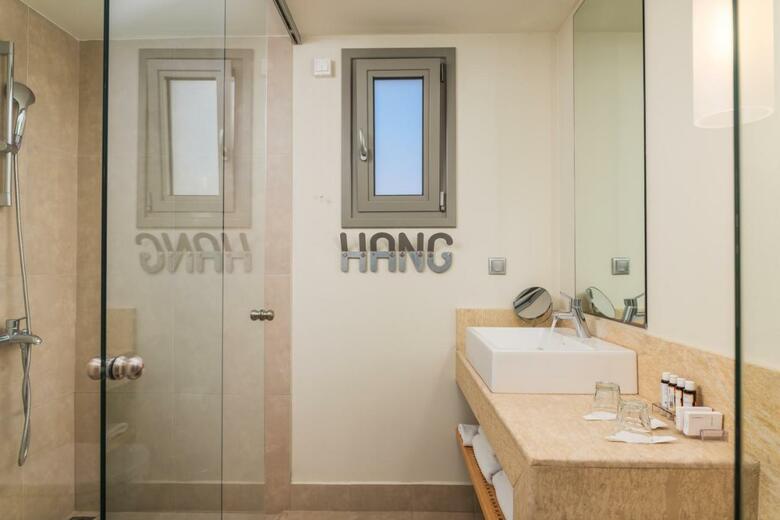 Hotel Ino