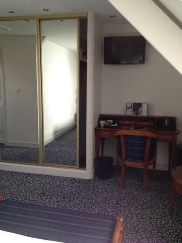Hotel Le Querrien