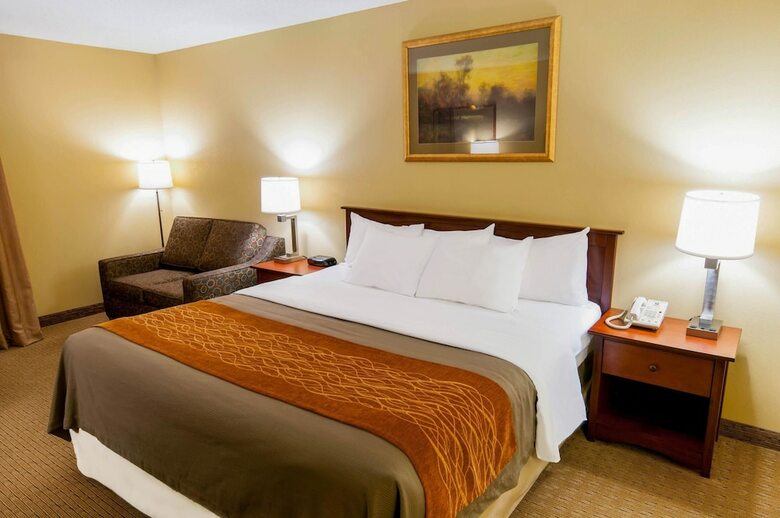 Hotel Comfort Inn Amish Country