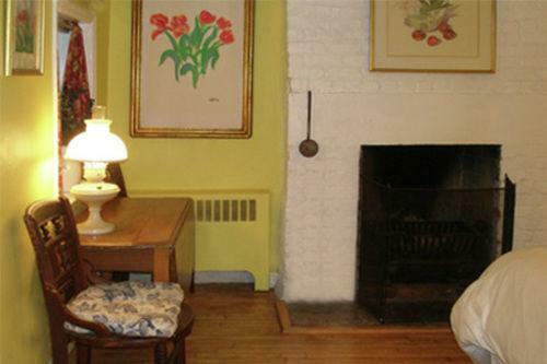 Posada Incentra Village House