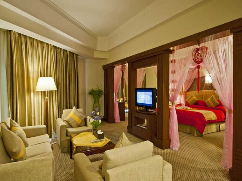 Hna Business Hotel Downtown Haikou