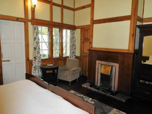 Hotel Royal Heritage Tripura Castle