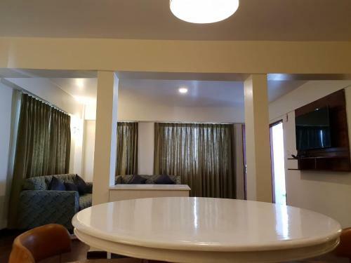 Hotel Royal Heritage Tripura Castle