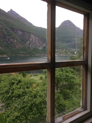 Apartamento Fjelltun Camping