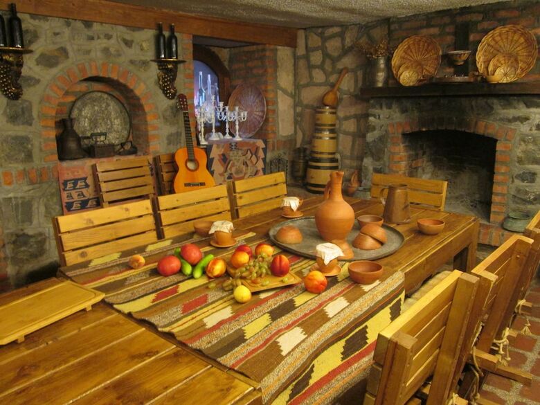 Savaneti Hotel