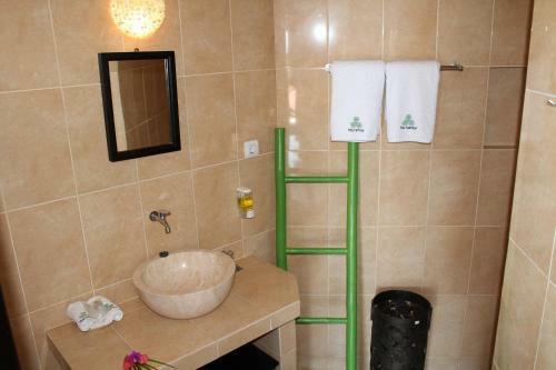 Hotel The Hamsa