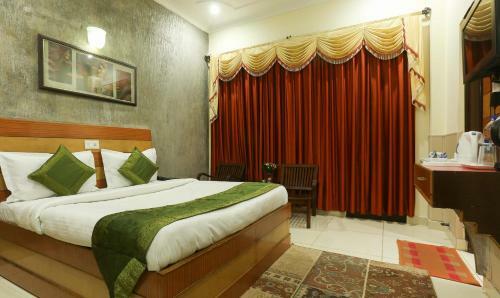 Hotel Moon Walk Residency