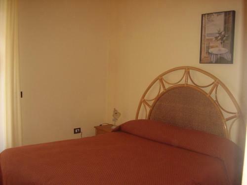 Hostal B&B Valoroso Village