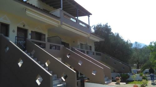 M?????? Apartments