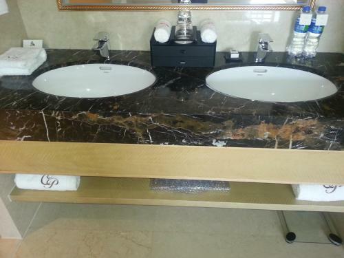 Classical Plaza Hotel