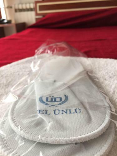 Hotel �nl�