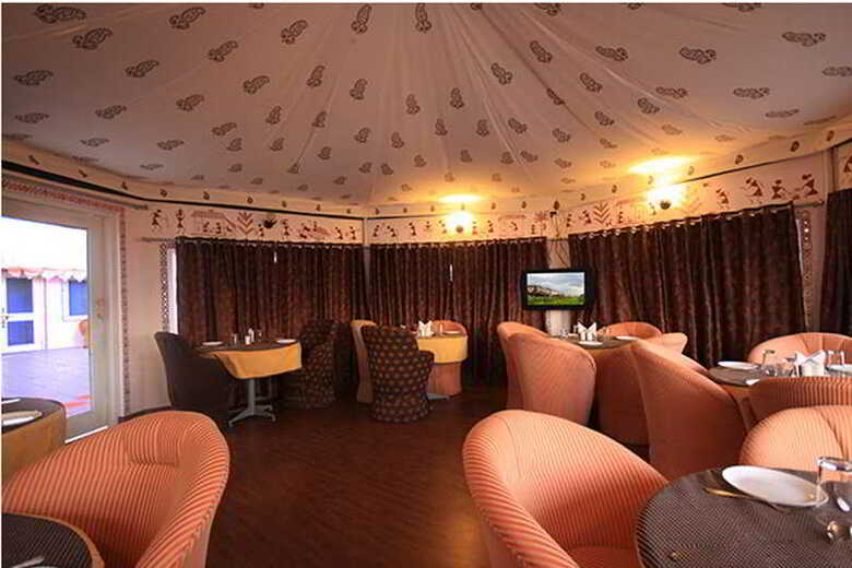 Bed & Breakfast Kurabar Kothi