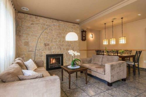 Agroturismo Casa Rural Ca Lluis