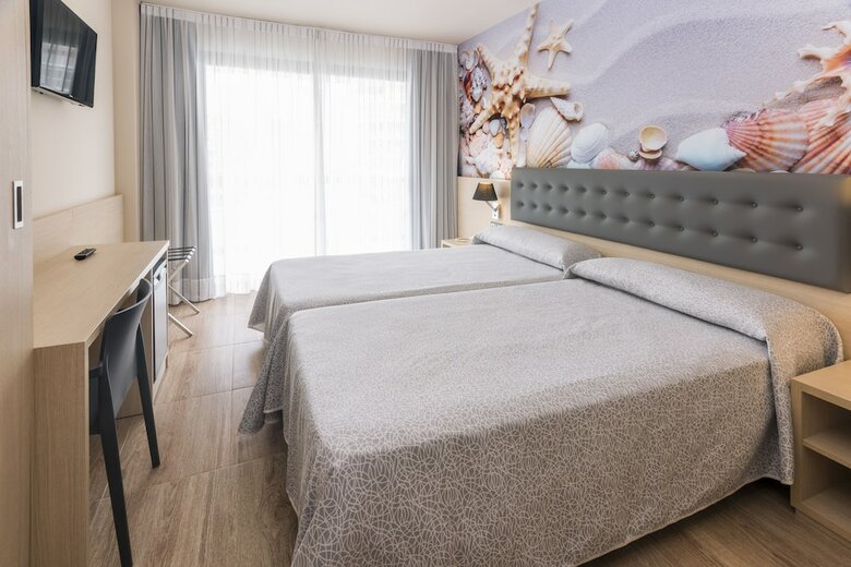 Hotel Tropic Park